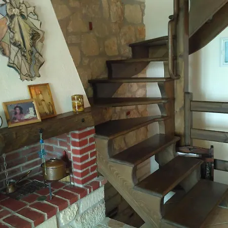 Kleio's House Psakoudia