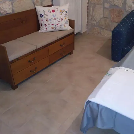 Holiday home Kleio's House